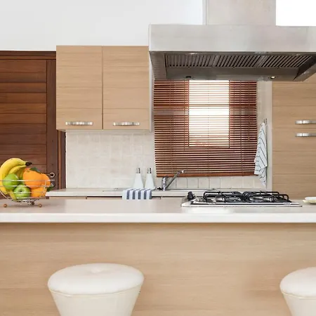 Blue Water Village, 2 Bedroom With Pool Villa Paralimni